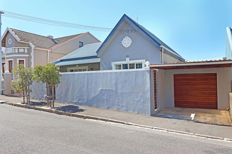 3 Bedroom Property for Sale in Woodstock Western Cape